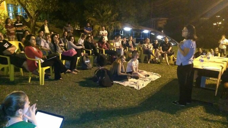 Debate sobre a farsa do projeto “Escola sem Partido”