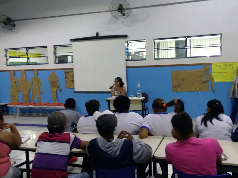 Debate sobre a Condição da Mulher na Sociedade