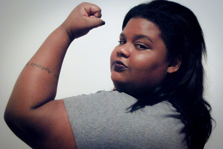 Solidariedade à MC Carol