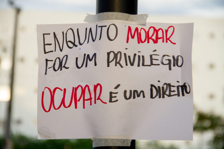 45 mil pessoas vivem em ocupações em São Paulo