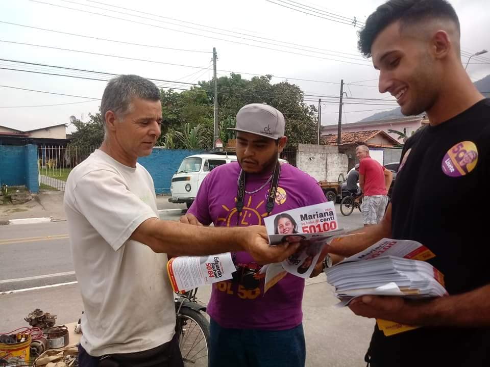 Vem ocupar a política com a gente!