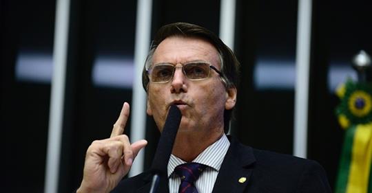 Bolsonaro enquadra o PSL e faz aceno ao “centrão”